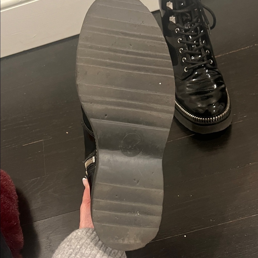 Michael Kors Black Patent leather Lace-Up Boots Size 5 - Picture 7 of 13